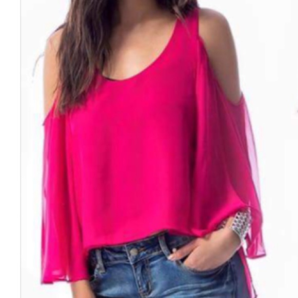 FUCHSIA COLD SHOULDER BLOUSE